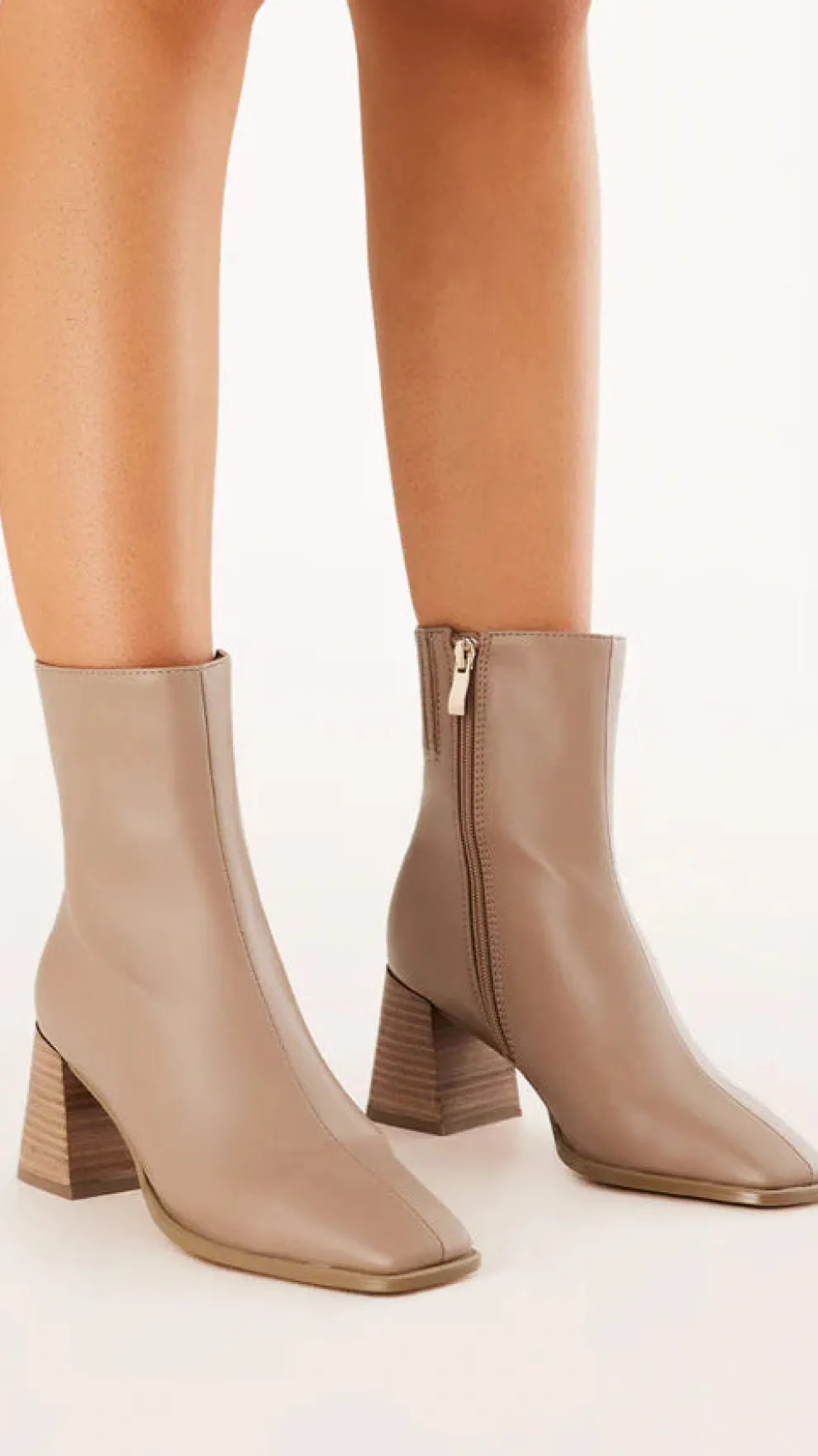 Alania Boots - Almond