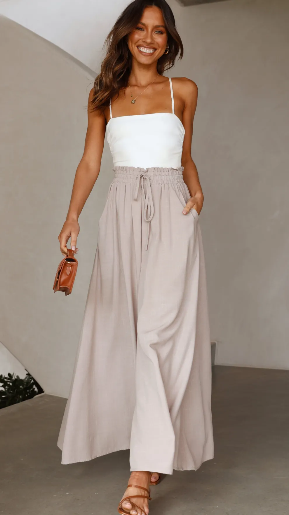 Avery Wide Leg Pants - Beige