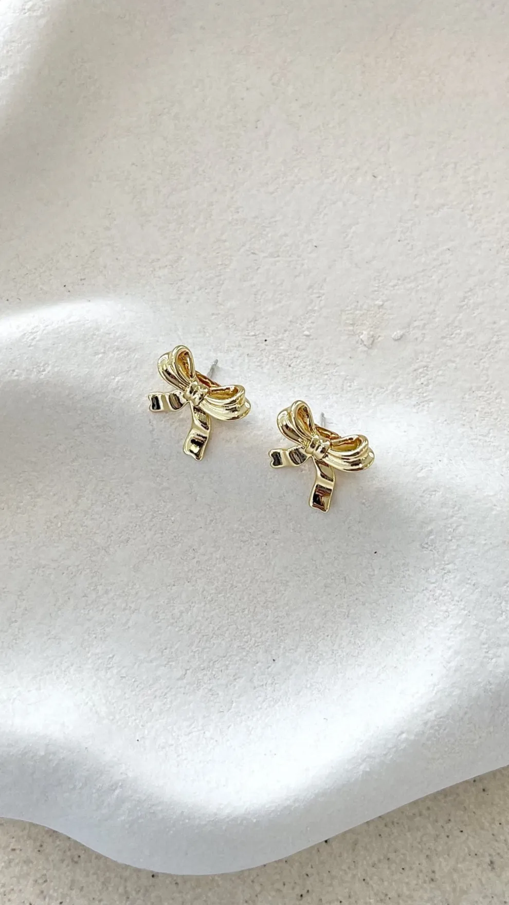 Bow Stud 18K Gold Plated Earrings - Gold