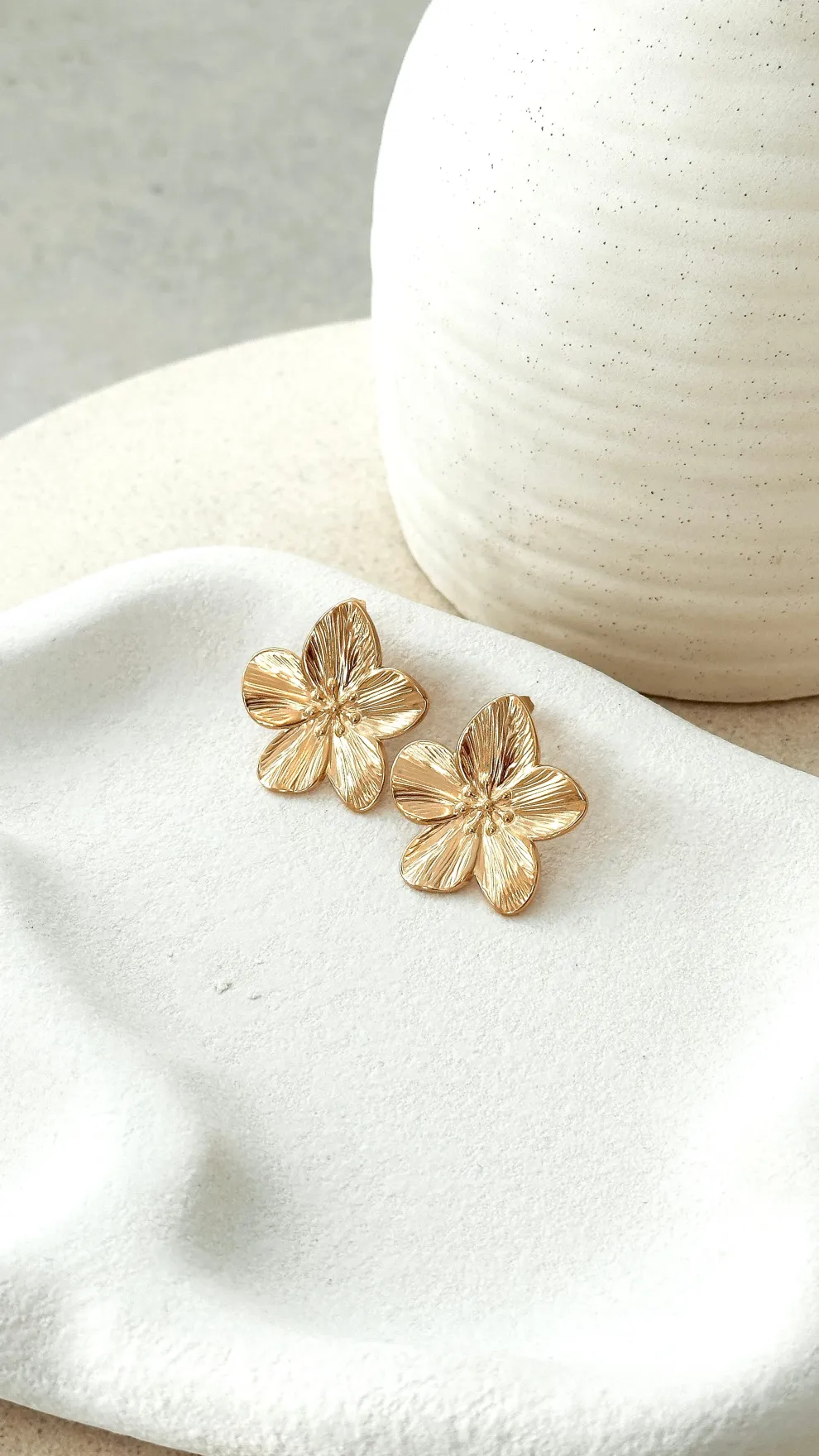 Breeze Earrings - Gold
