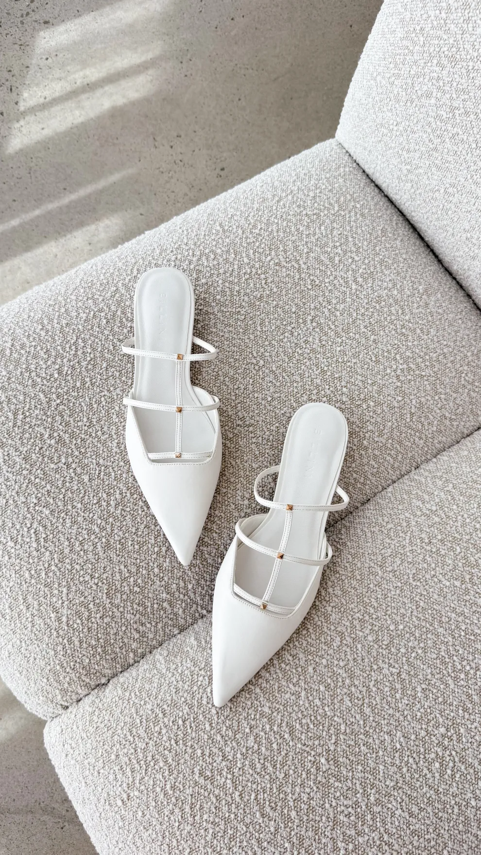 Carver Ballet Flats - White