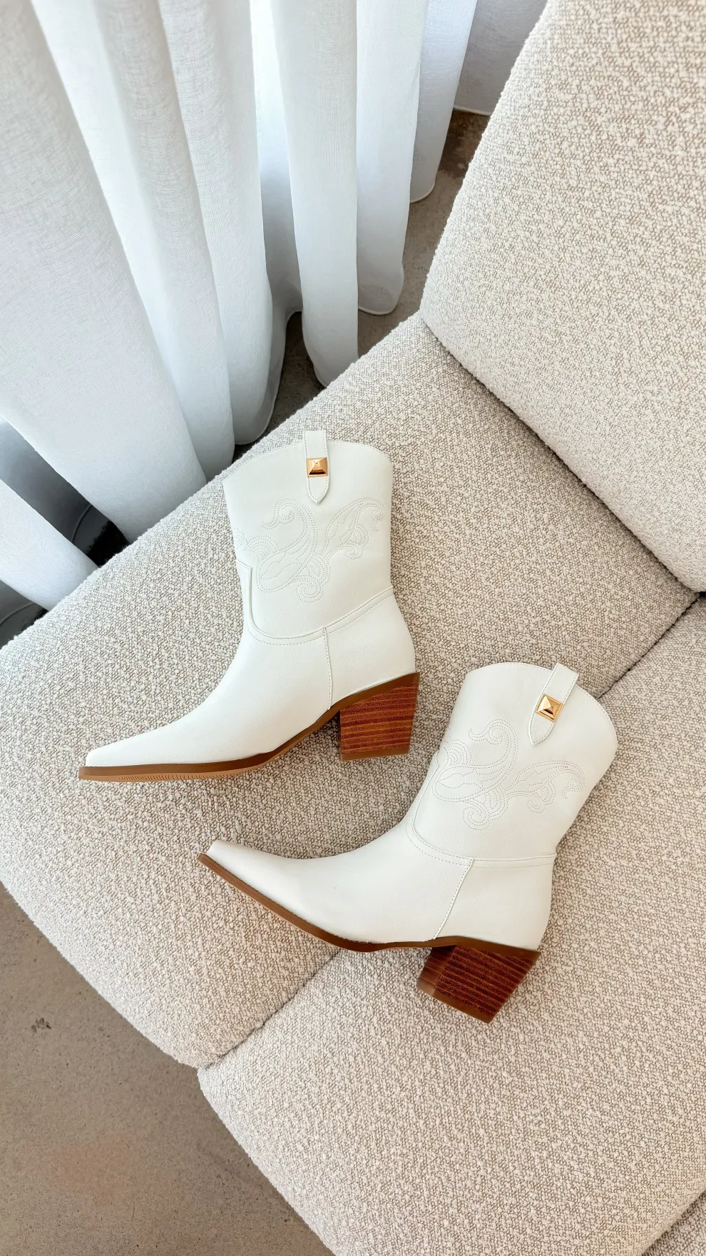 Darla Boots - White
