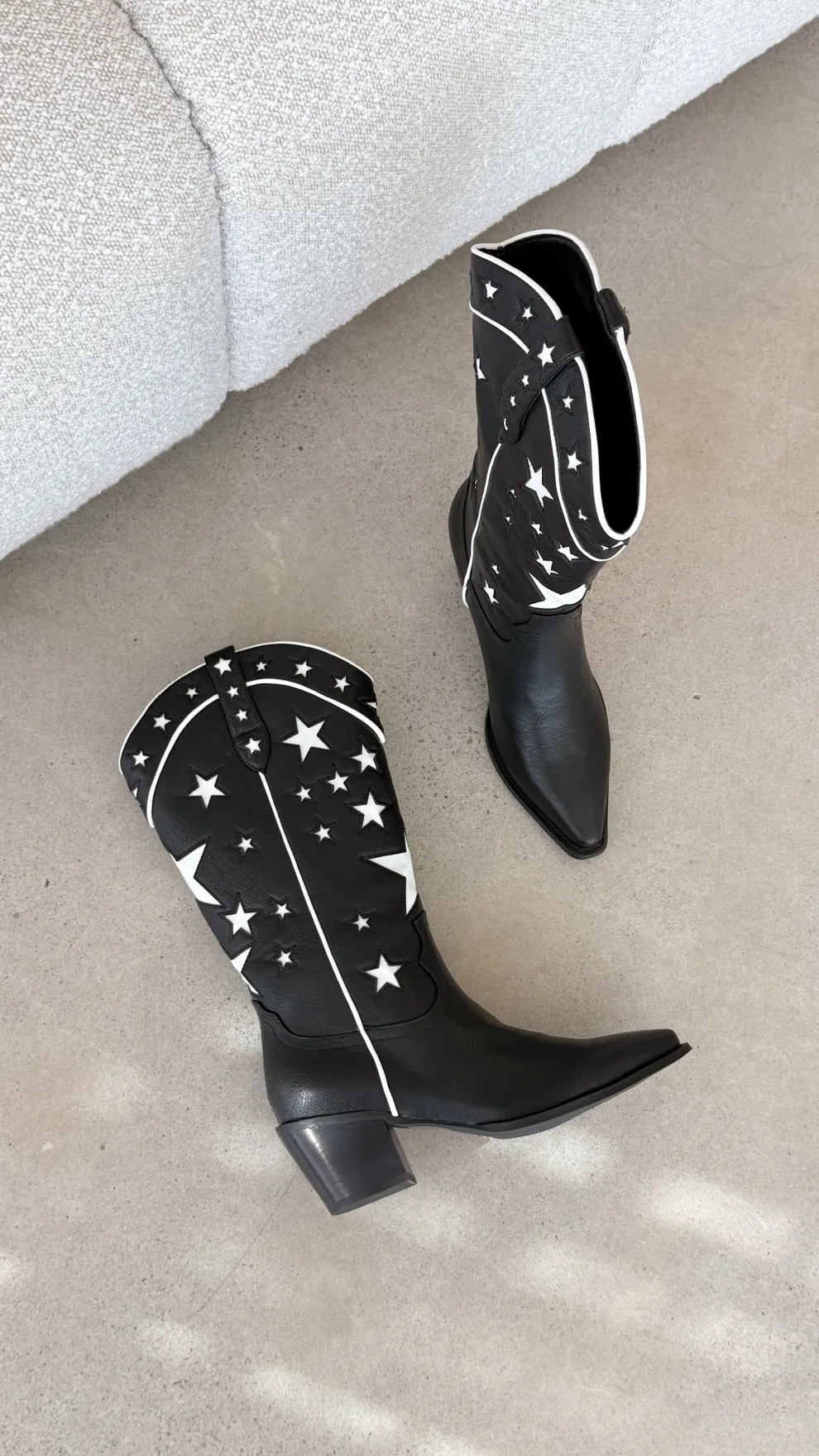 Dollie Boots - Black-White