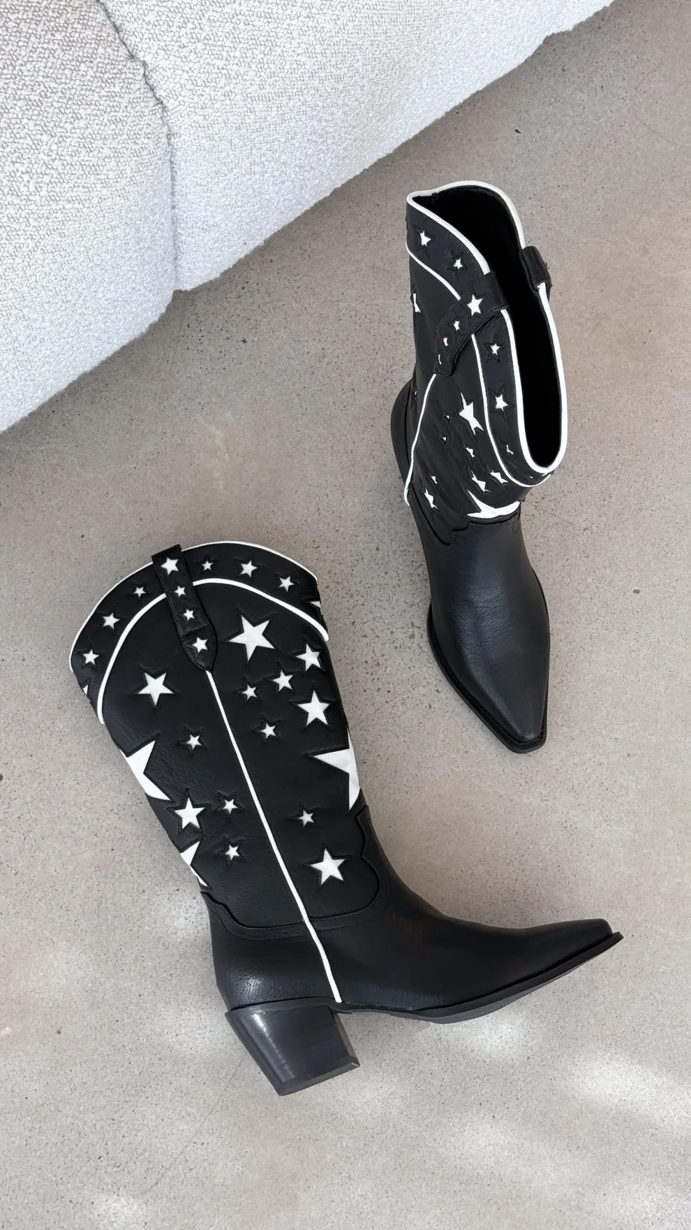 Dollie Boots - Black-White