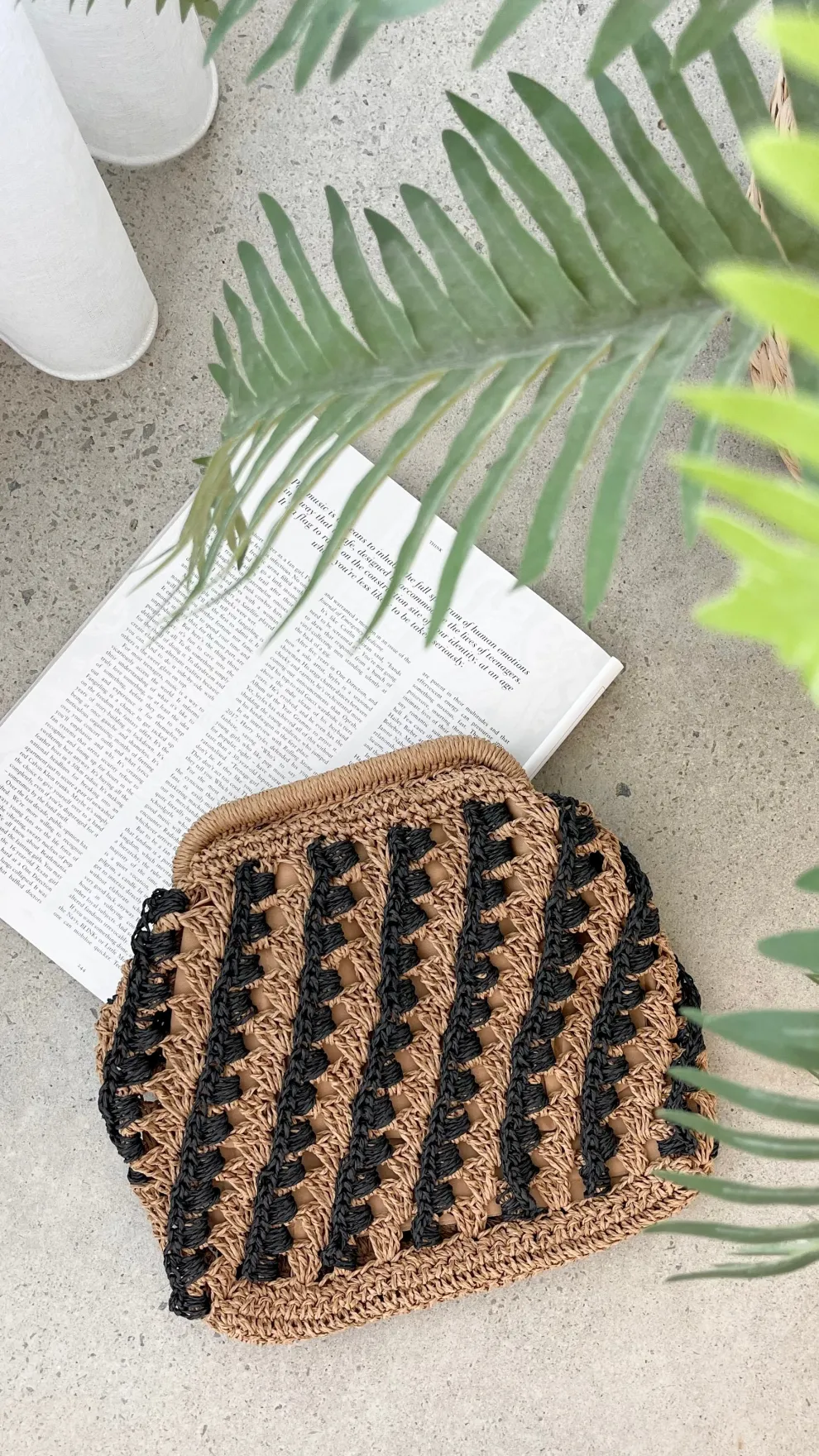 Eadie Crochet Weave Framed Clutch - Black / Natural