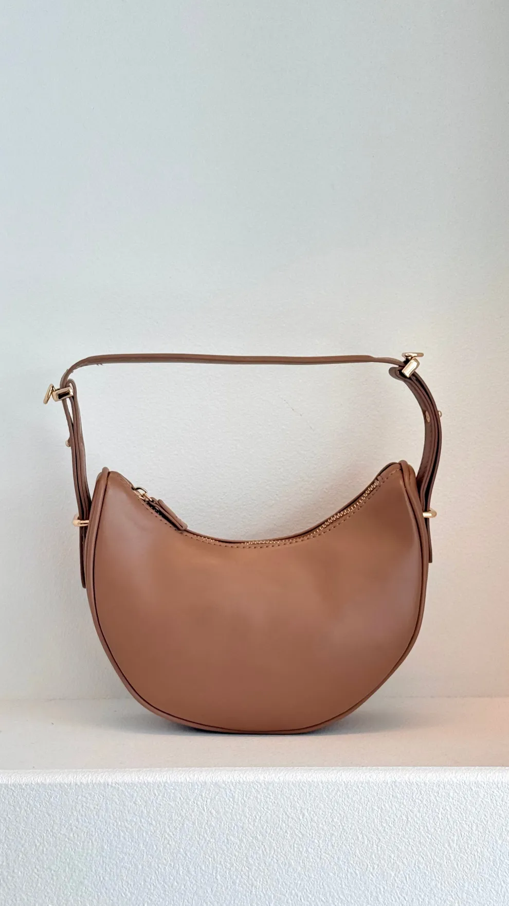 Halo Shoulder Bag - Almond