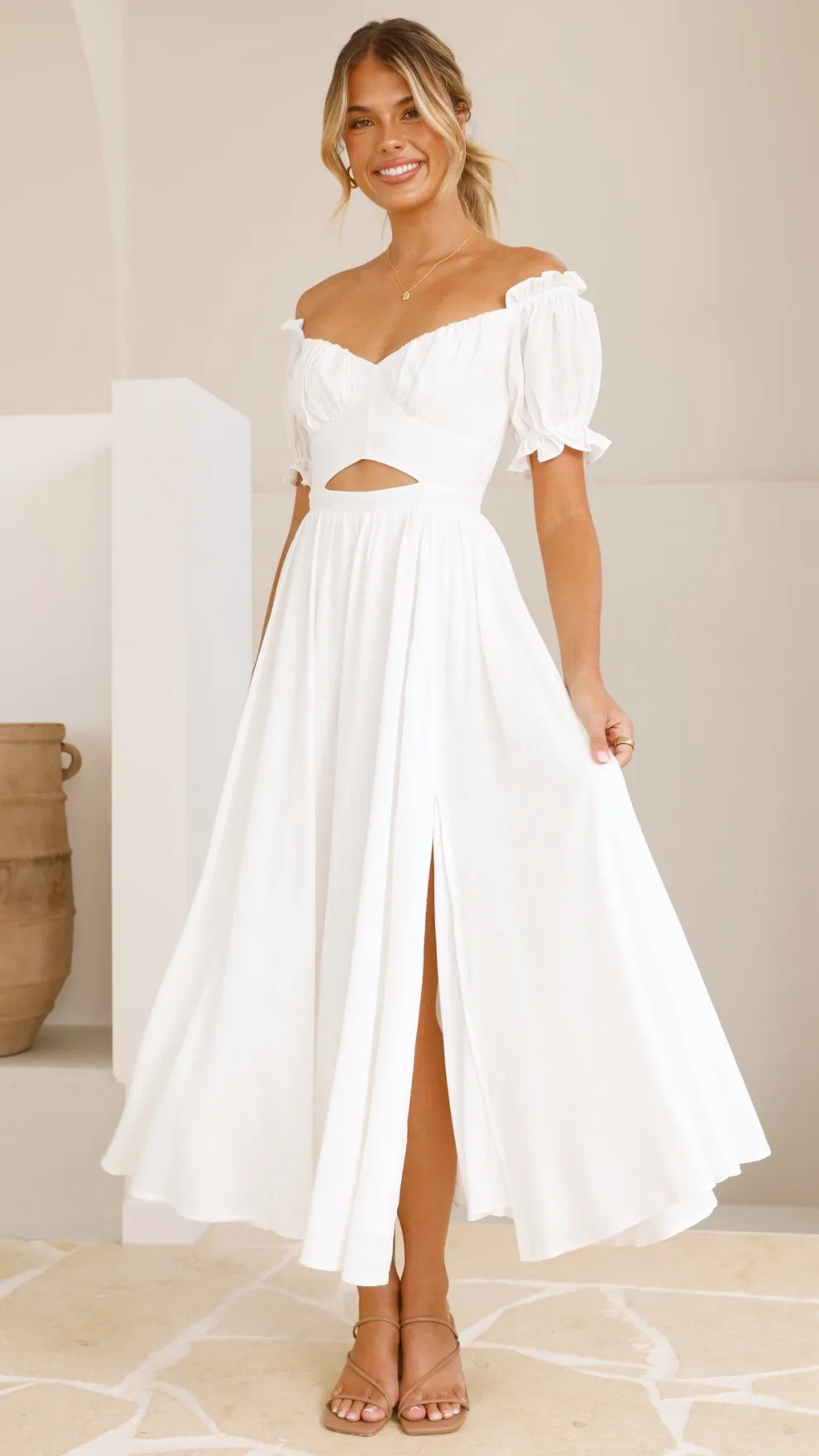 Hulu Maxi Dress - White