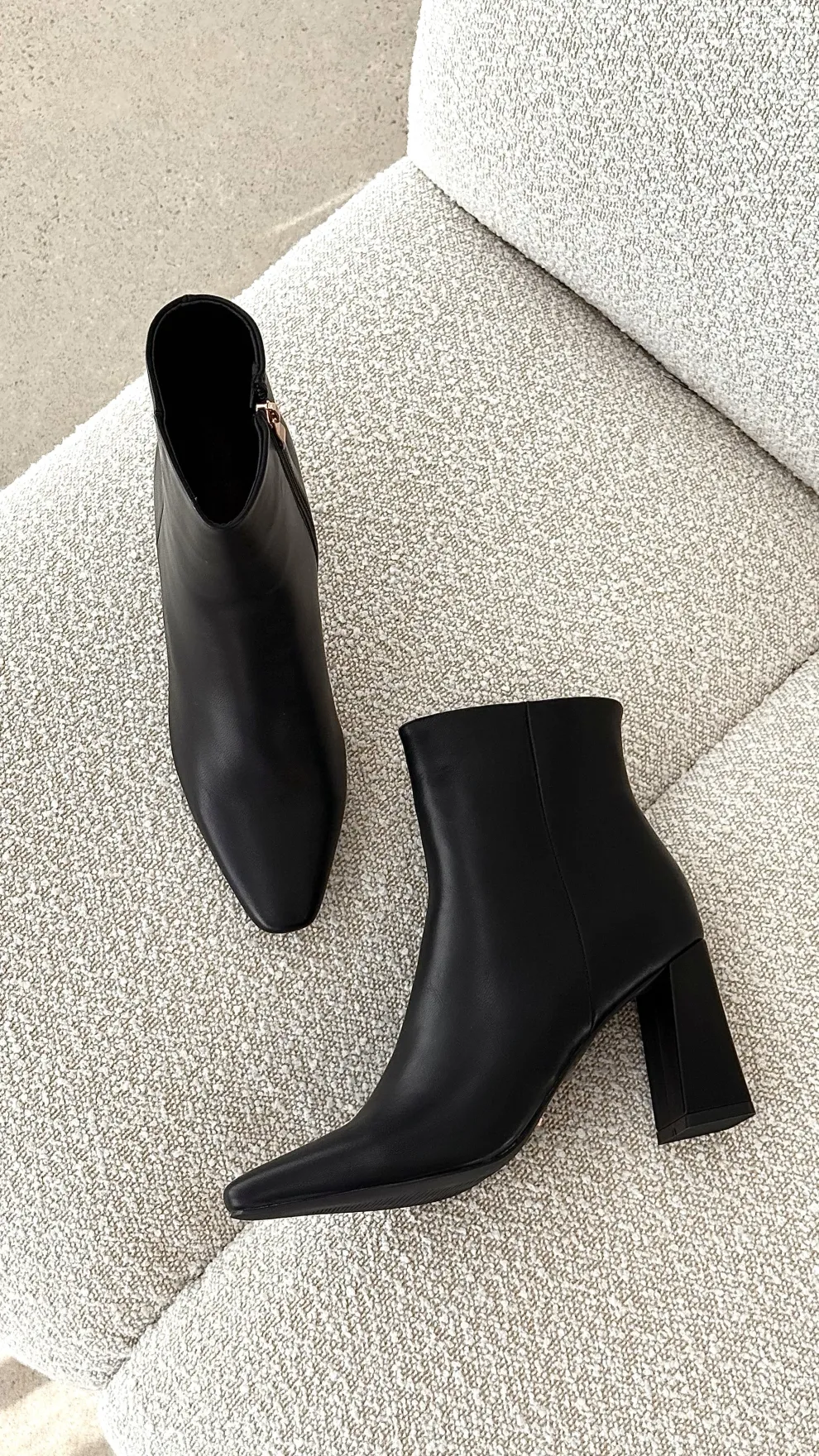 Indeera Boots - Black