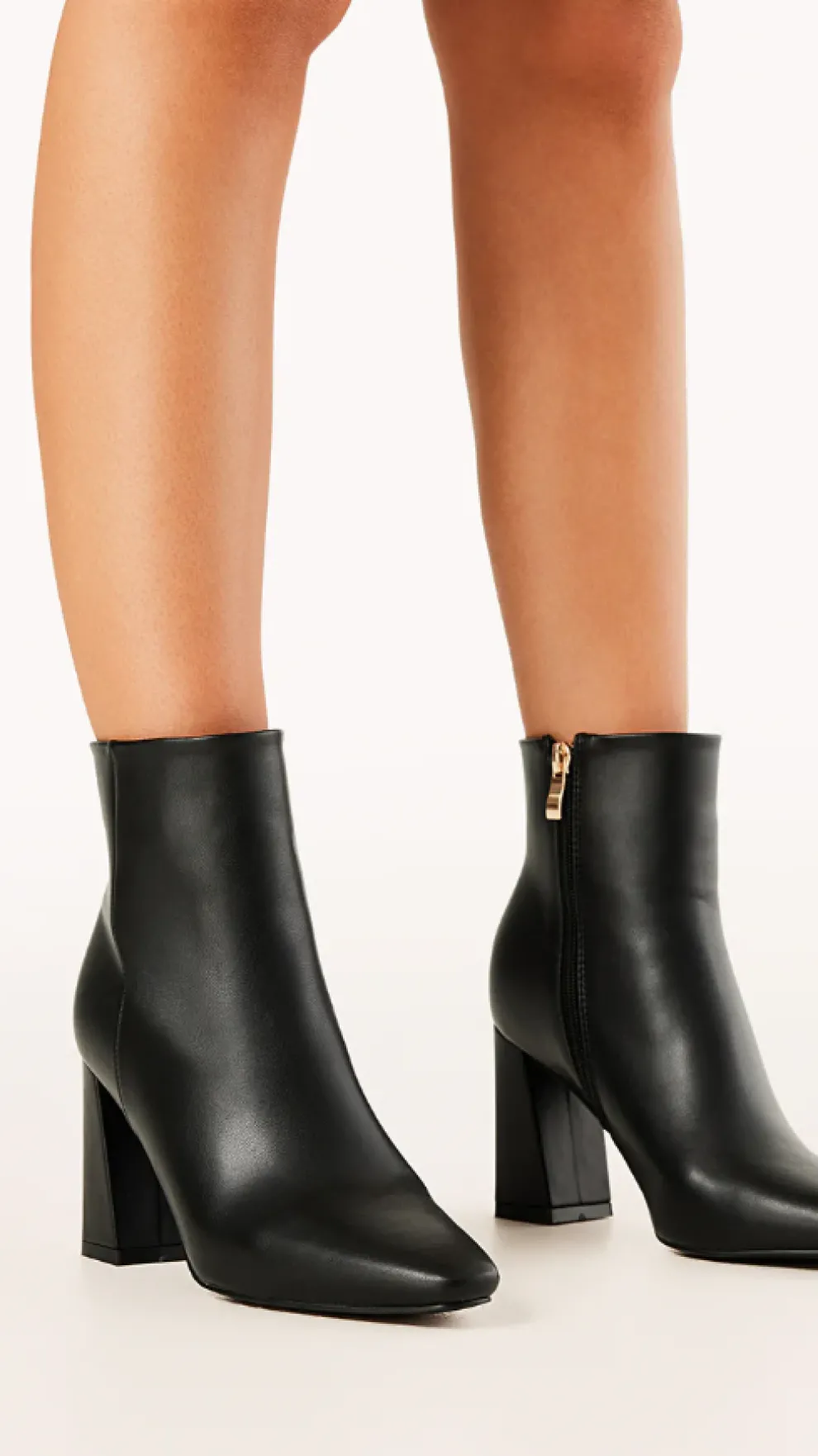 Indeera Boots - Black