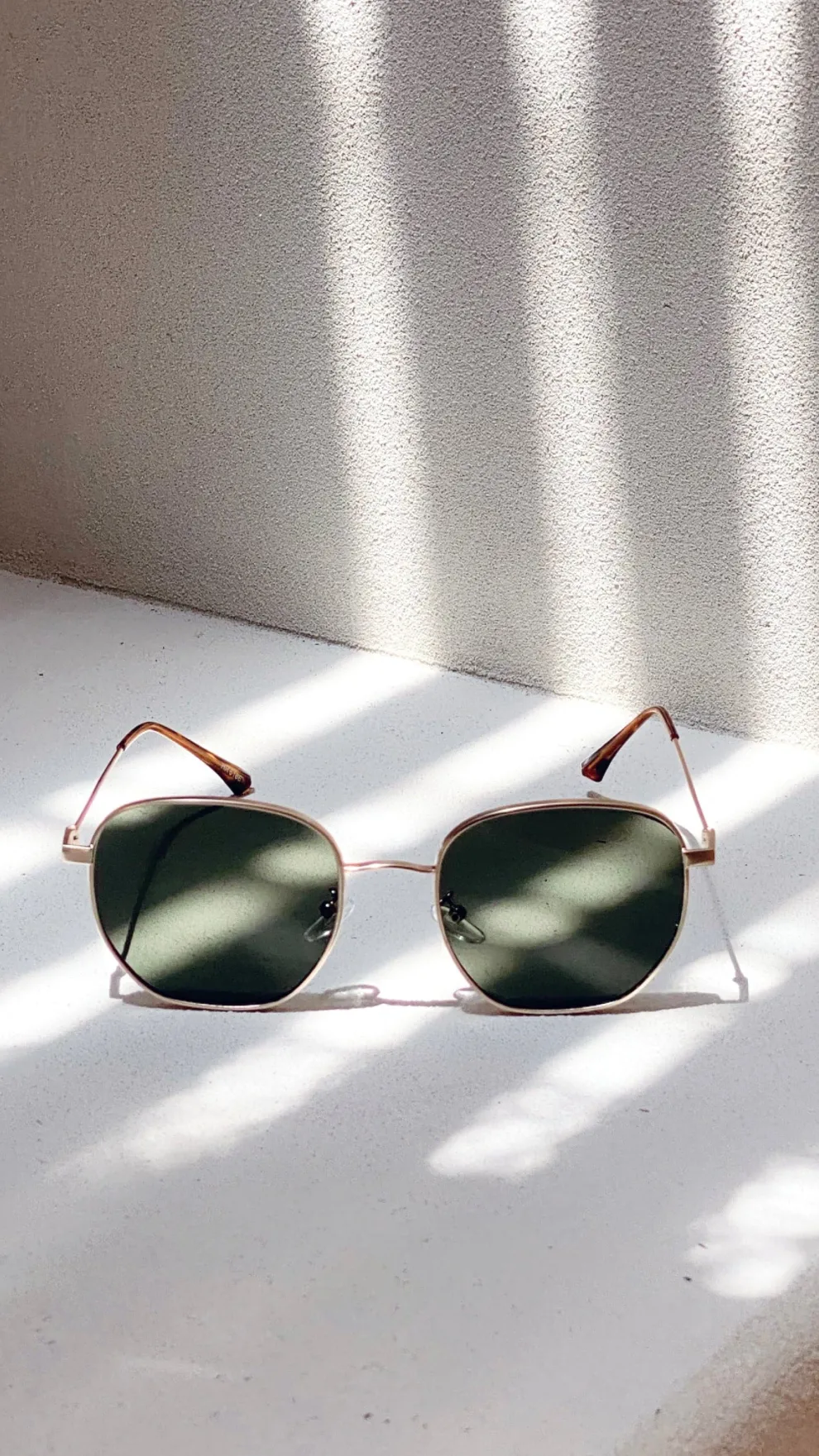 Karmen Sunglasses - Moss/Gold