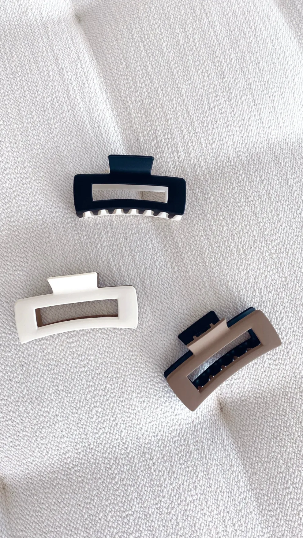 Lily Two Tone Rectangle Clip - Black/White