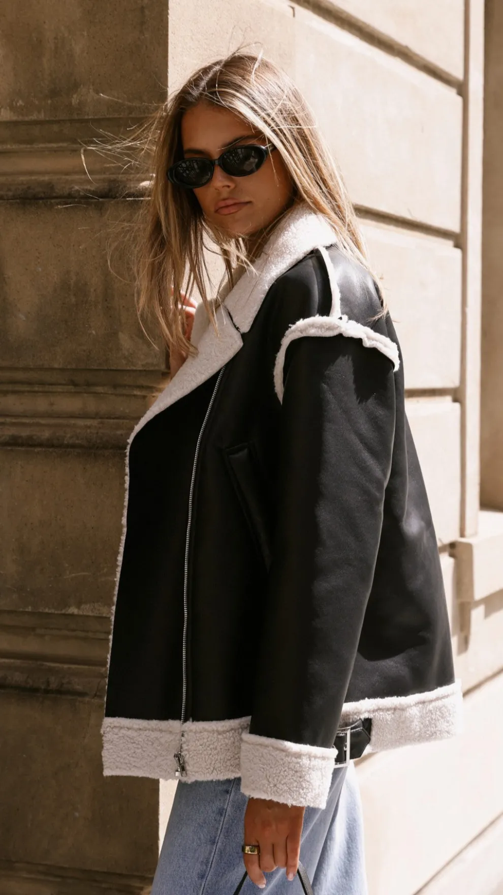 London Oversized Biker - Black