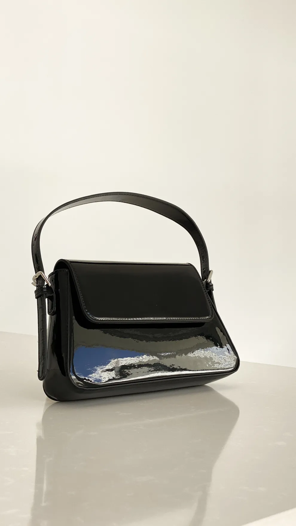 Maisie High Shine Handbag - Black