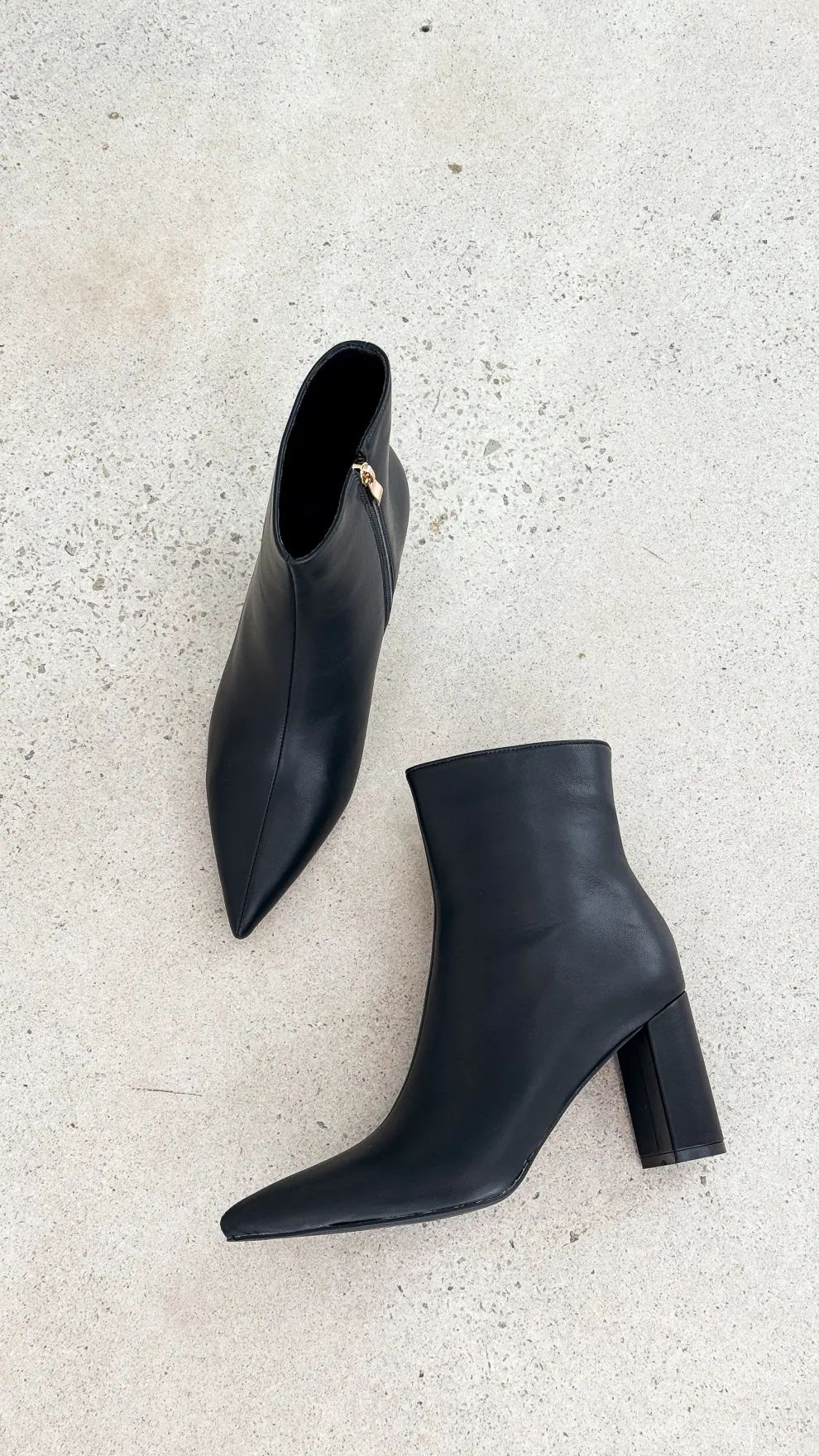 Nicoletta Boots - Black