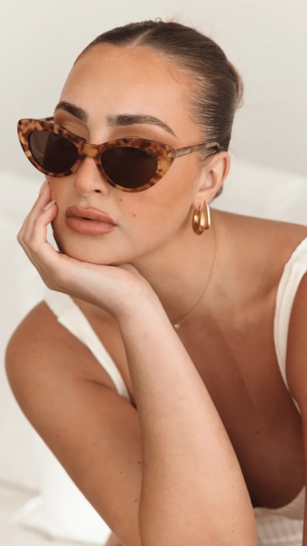 Ochre Lane Isla Sunglasses - Golden Tort