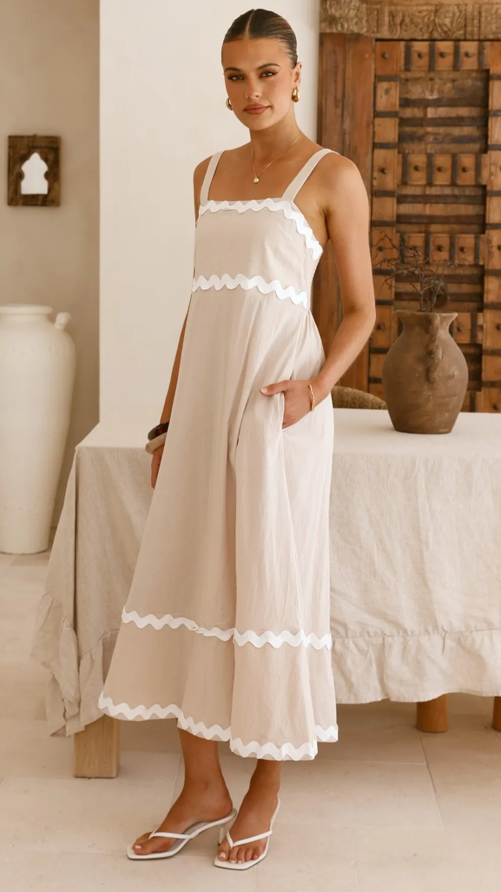 Raelynn Midi Dress - Beige/White