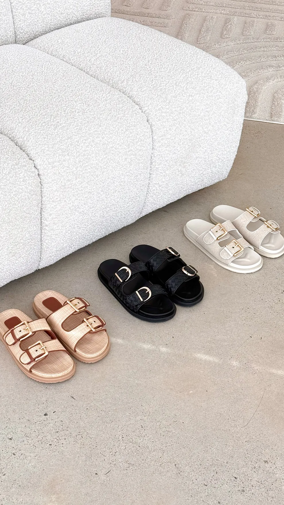 Tenzin Slides - Cream Linen