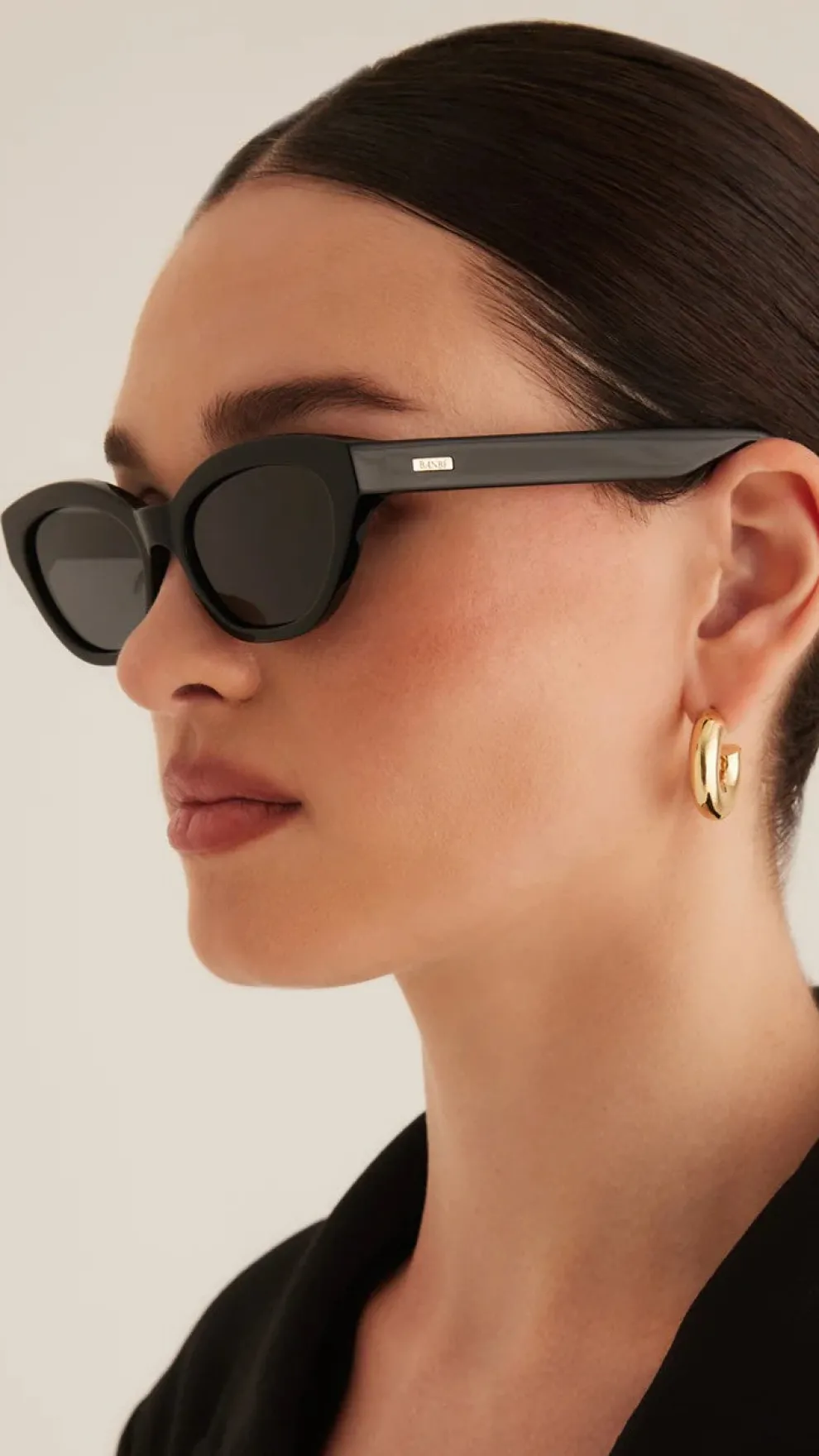 The Winslet Sunglasses - Black