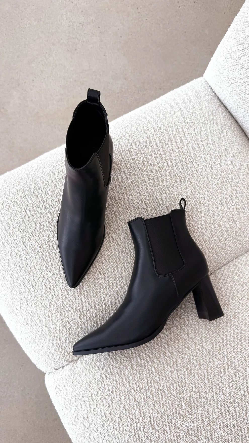 Umiko Boots - Black