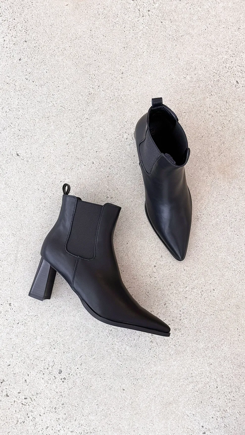 Umiko Boots - Black