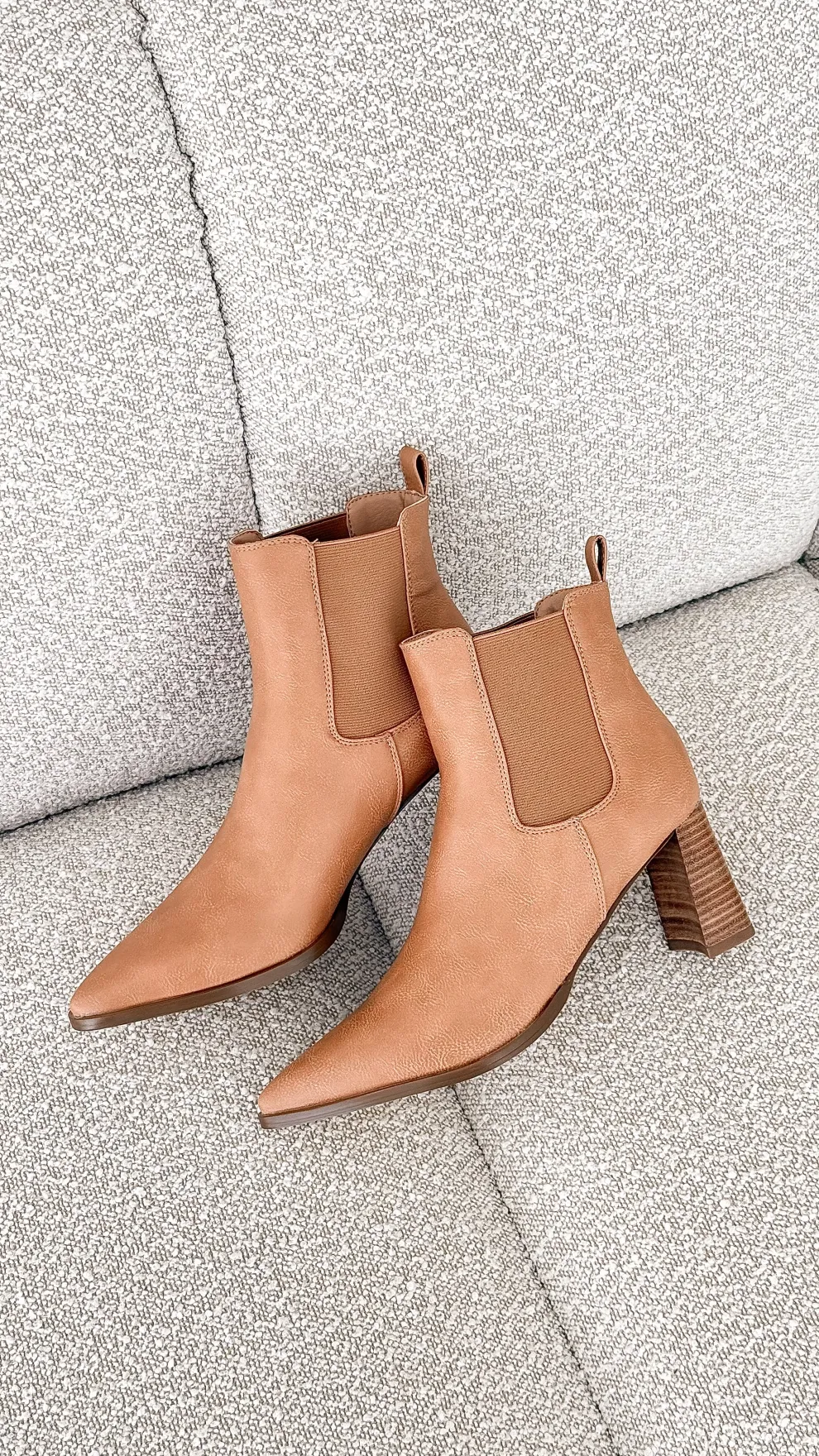 Umiko Boots - Camel Casual