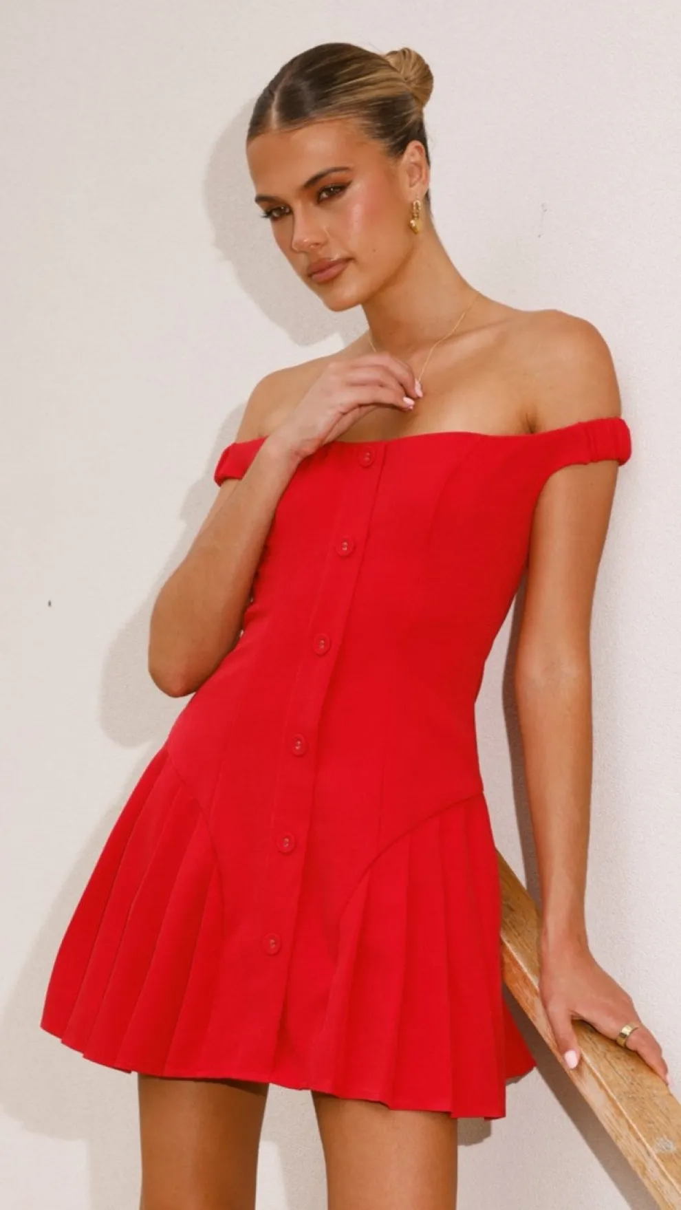 Variel Off Shoulder Mini Dress - Red
