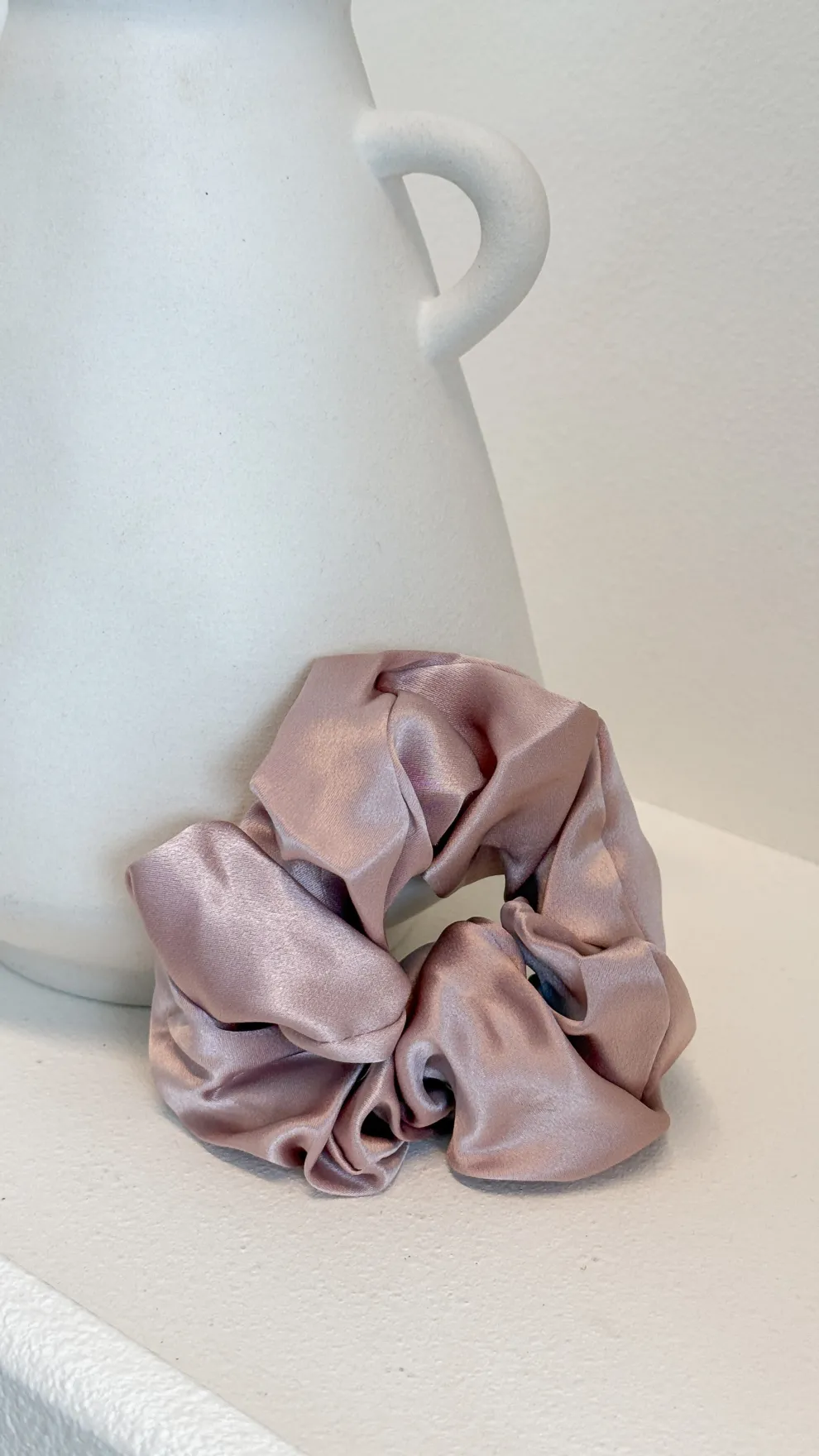 Vasiliy Silky Scrunchie - Pink