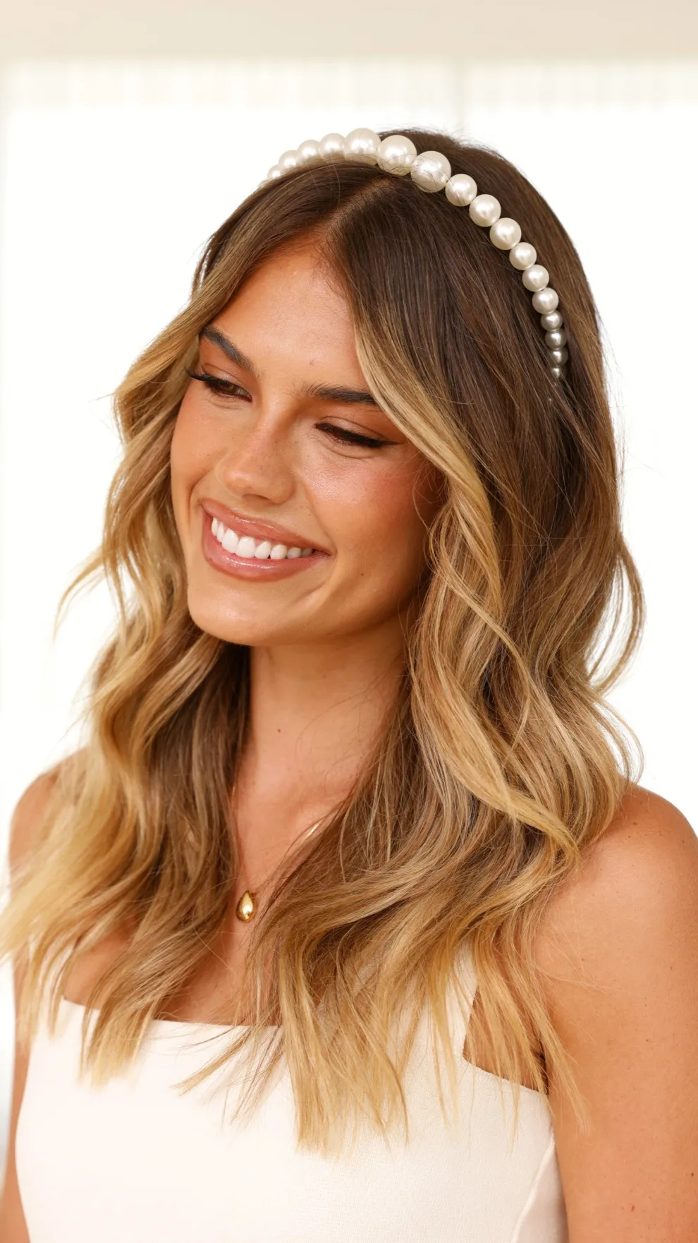 Vatusia Headpiece - Pearl