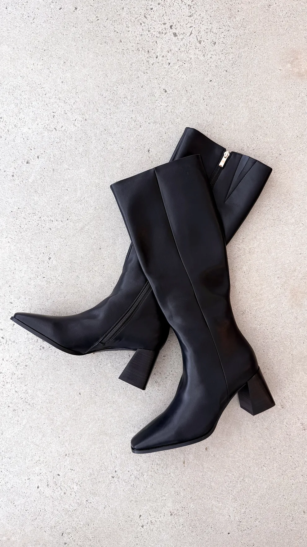 Verneta Boots - Black