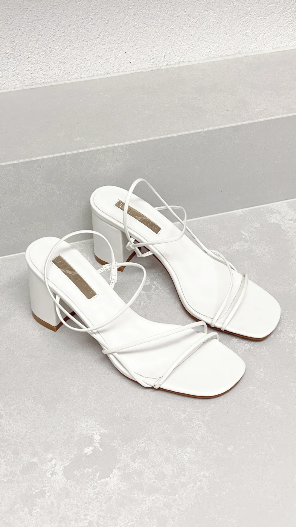Yachi Heels - White
