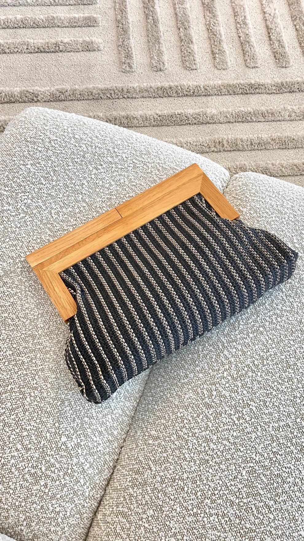 Zoey Thin Stripe Timber Frame Clutch - Black